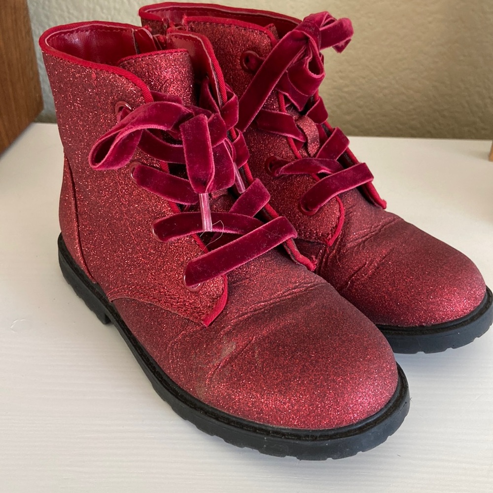 Cat and Jack boots